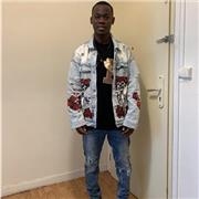 Étudiant en troisième année cycle ingénieur avec une aptitude solide dans les sciences appliquées.